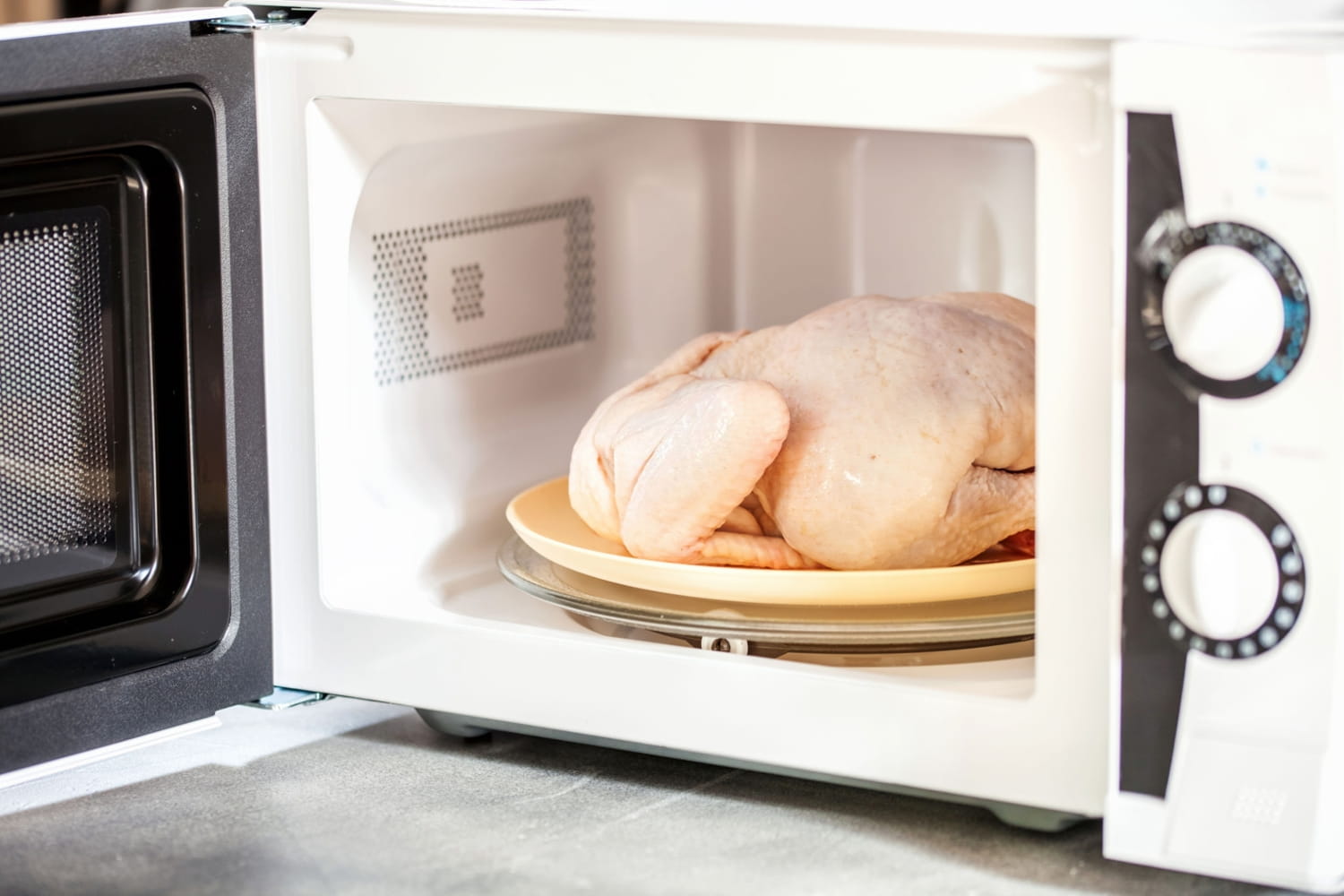 How Long Can Frozen Chicken Sit Out The Answer Will Surprise You