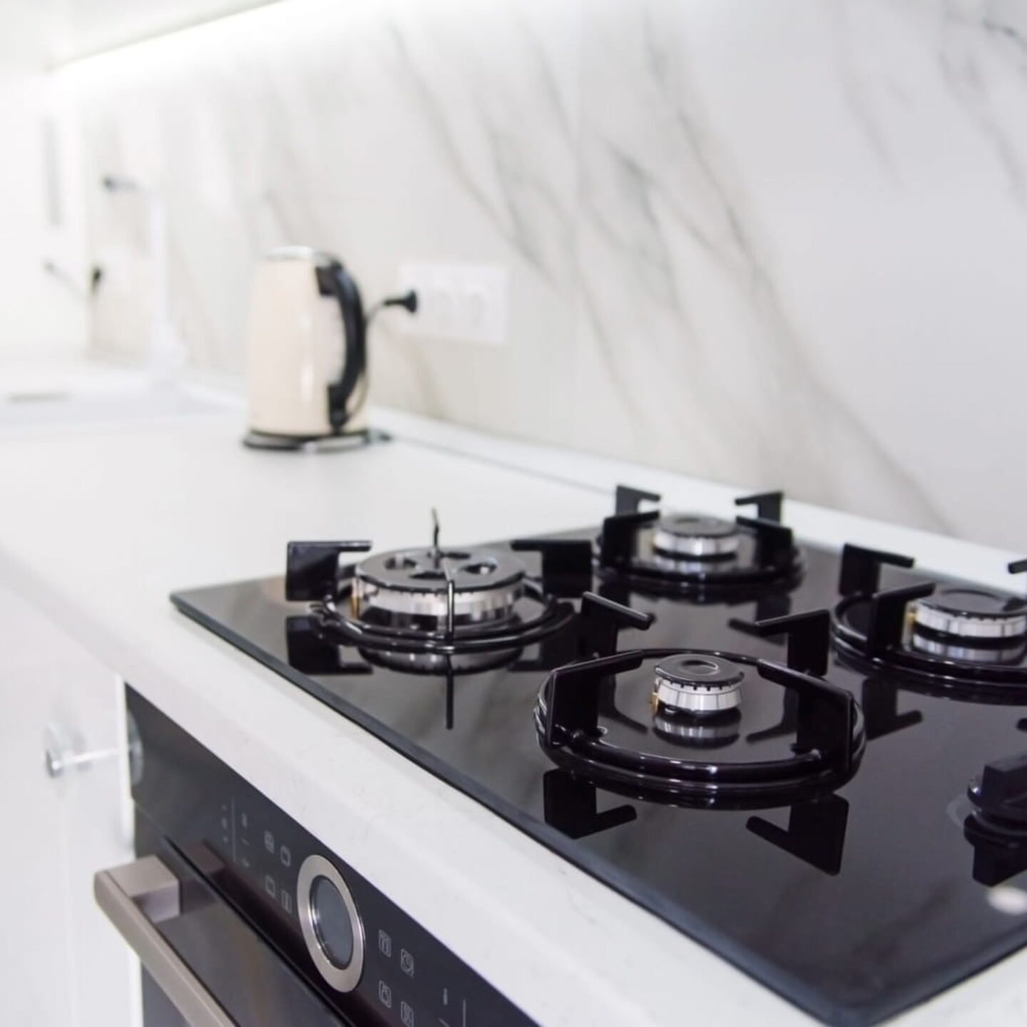 Is It Safe To Unplug A Gas Stove? Expert Tips You Should Know