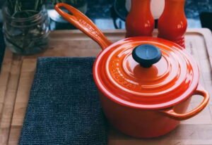 porcelain cookware