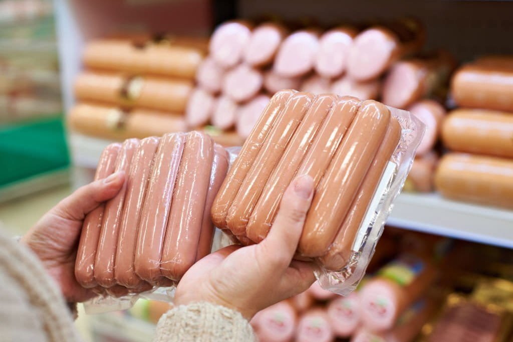 can you eat hot dogs without cooking them