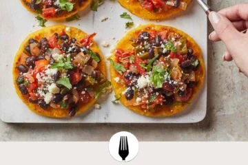 Arepas with Spicy Black Beans