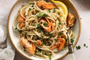 Lemon-Garlic Pasta with Salmon Recipe