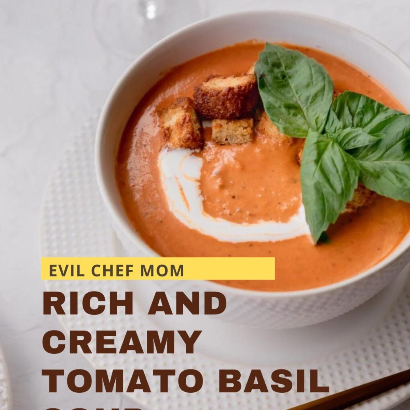 Rich and Creamy Tomato Basil Soup