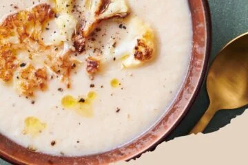 Roasted Cauliflower and Garlic Soup