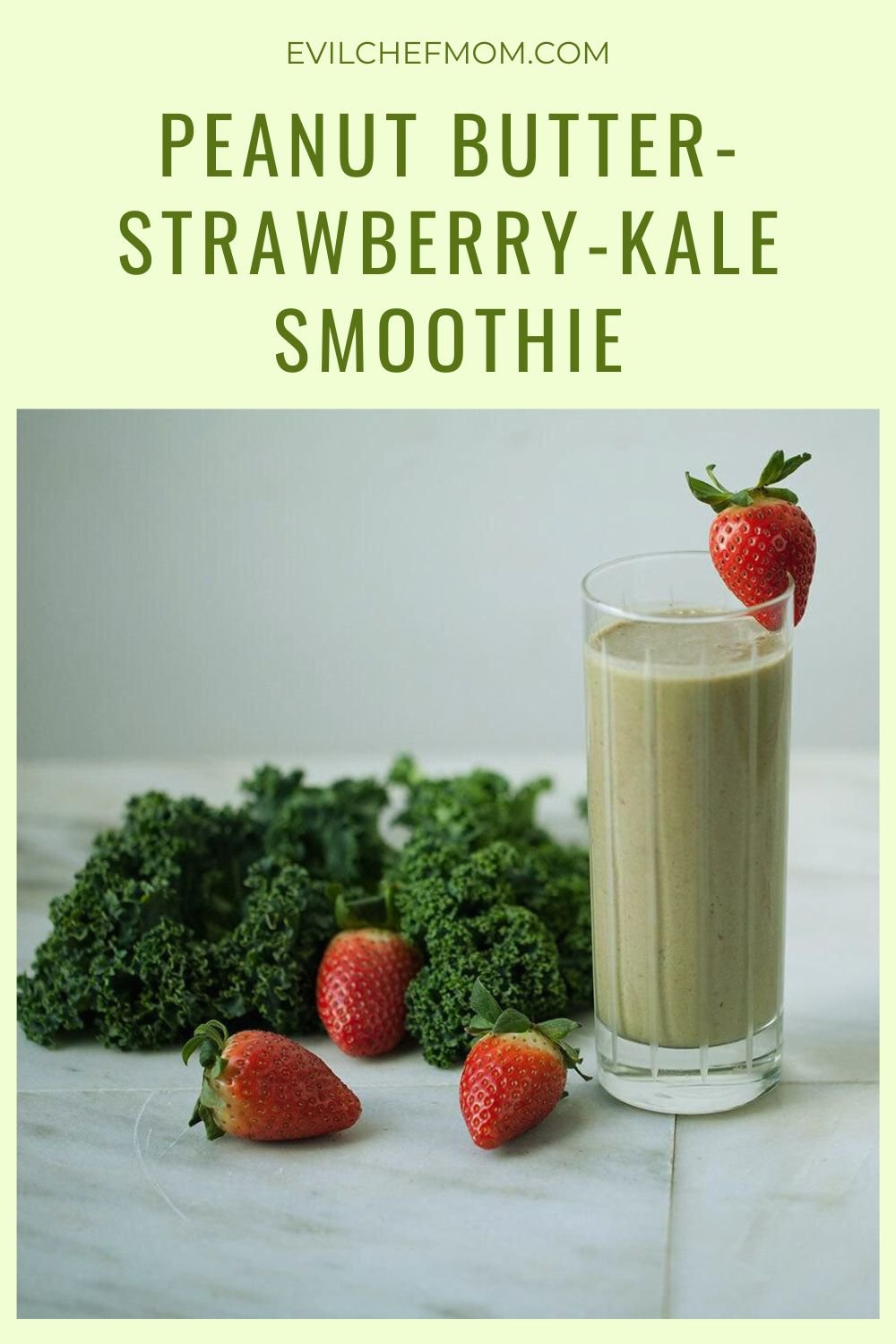 Peanut Butter-Strawberry-Kale Smoothie