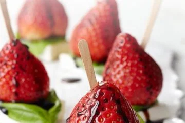 Strawberry & Brie Bites