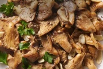 Sautéed Oyster Mushrooms with Garlic Butter