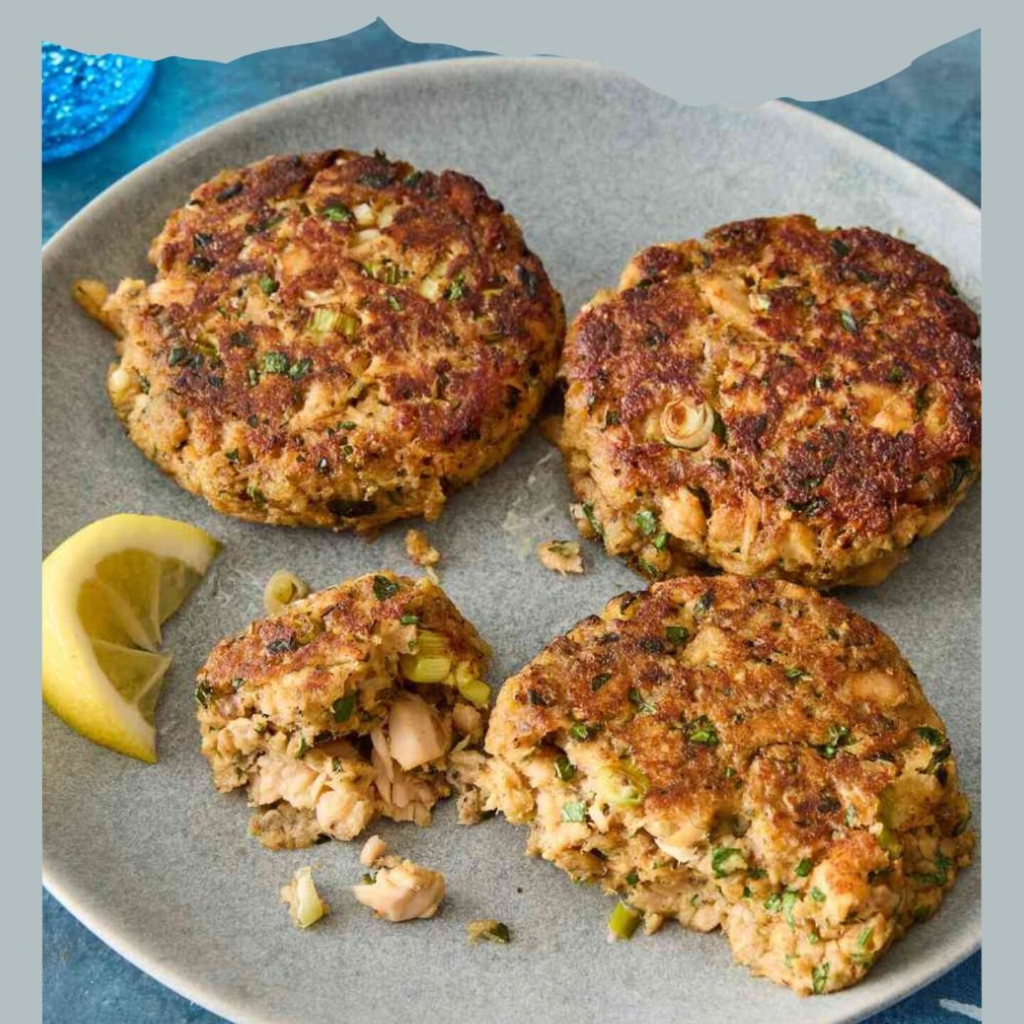 Scrumptious Salmon Cakes