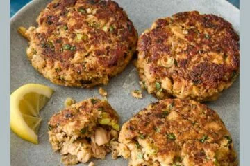 Scrumptious Salmon Cakes